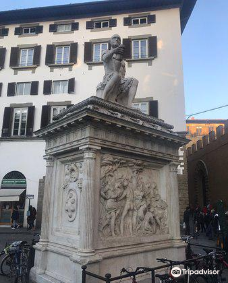 乔瓦尼·达莱·班德·内雷纪念碑-佛罗伦萨