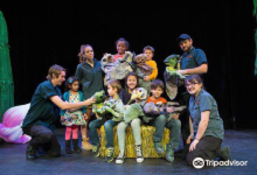 Richard E. Rauh Theater景点图片