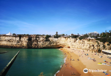 Praia da Senhora da Rocha景点图片