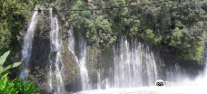 Cascada de la Tzararacua-乌鲁阿潘德尔雷索