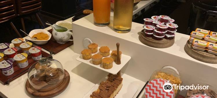 明拉酒店(Minla Hotel)图片