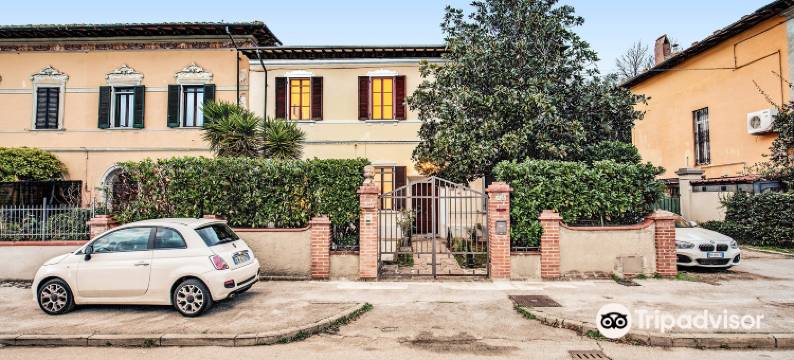 奥斯家塔楼花园酒店(AwesHome Tower Garden)图片