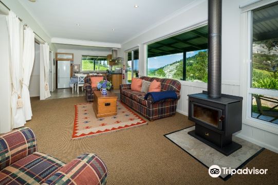 The Bryn at Tilba Hotel Overview