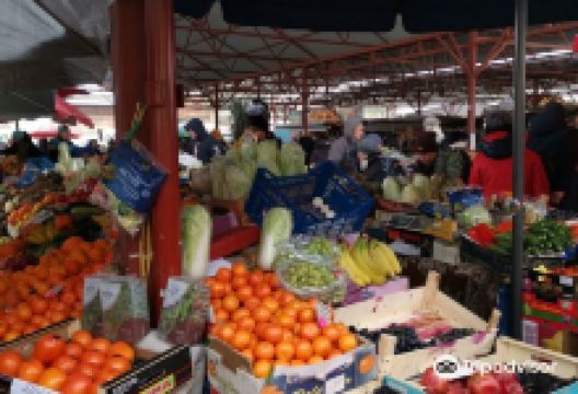 Night Vyshyvanka Market 'Torgovitsa'景点图片