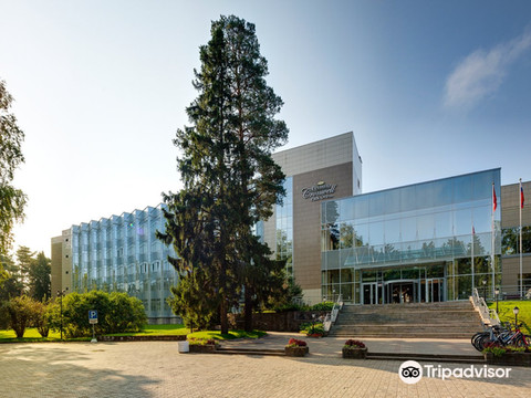 雷皮诺克朗威尔公园水疗酒店