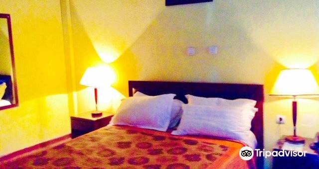 狮巢酒店(The Lions Den Hotel)图片