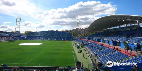 阿方索·佩雷斯球場