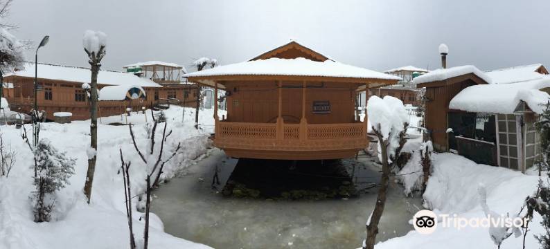 查菲尔船屋群酒店(Zaffer Group of Houseboats)图片