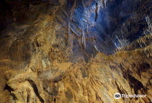 Caves of Llamazares景点图片
