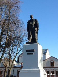 Monument to Bogdan Khmelnitskiy-戈梅利