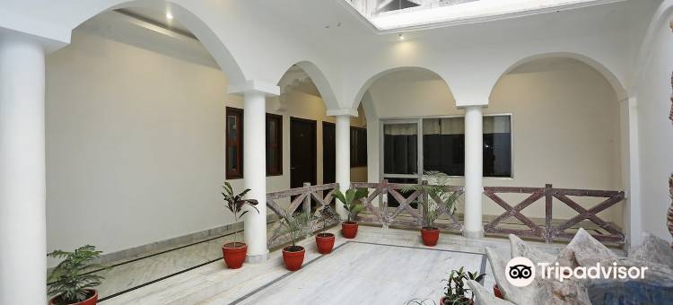 Capital O 23129 Chelsea Palace图片