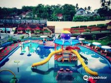 Slanik Waterpark-Jati Agung