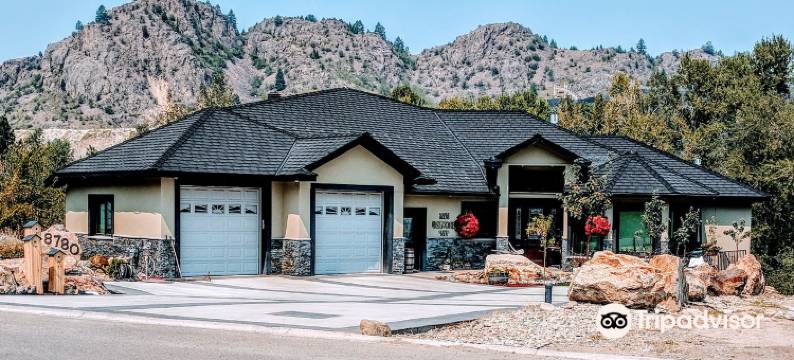 贵族之家套房家庭旅馆(Noble House Sweet Suites Bed & Breakfast)图片