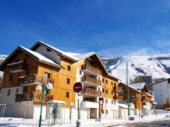 法卡斯勒 - 奥苏尔德斯奥斯酒店