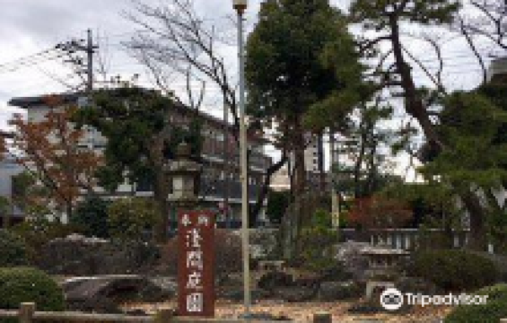 自由 空間 草加