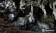 Grotte de Hortense-松树岛