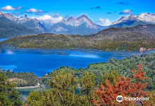 Mirador Belvedere y Cascada INACAYAL景点图片