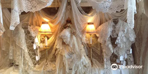 The Sheelin Antique Lace Shop