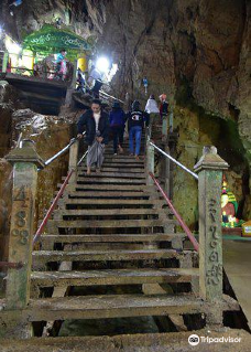 Peik Chin Myaung Cave-眉谬