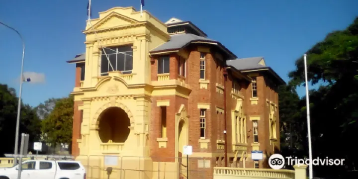 Ipswich RSL Memorial Hall Museum