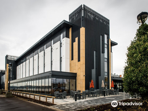 邓迪中心普瑞米尔酒店