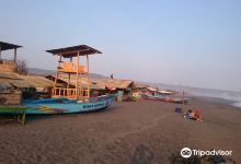 Depok Beach景点图片