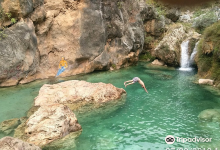 Dee Dote WaterFall景点图片