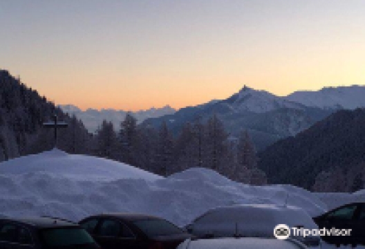 Hôtel du Col of the Forclaz Terrace景点图片