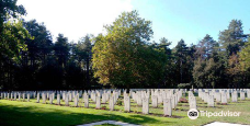 Canadian War Cemetery-贝亨奥普佐姆