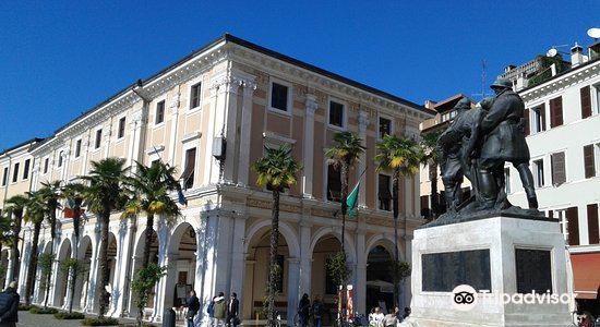 萨罗palazzo della magnifica patria di salo游玩攻略-palaz