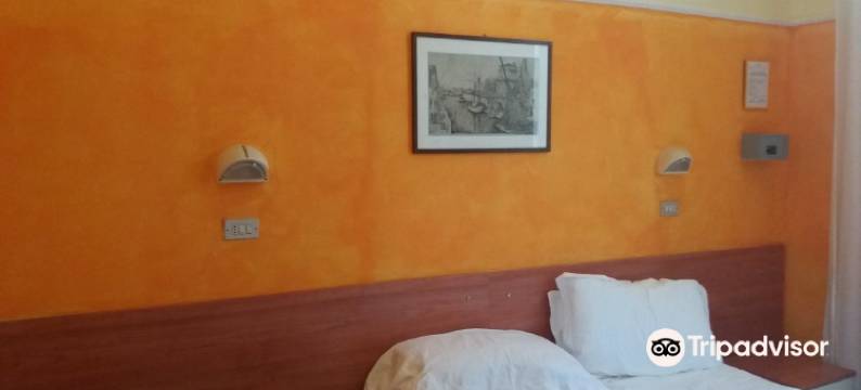 米迪酒店(Hotel Midy)图片