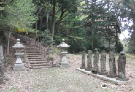 Johotsugan-ji Temple Okunoin景点图片