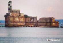 Torre Avalos景点图片