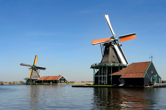 Grand Europe: 11 Cities from Paris